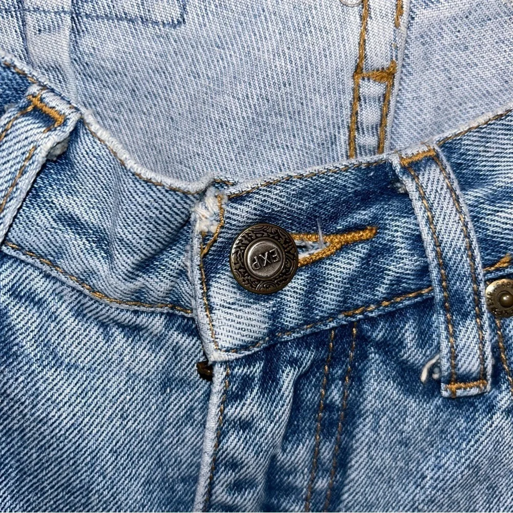 Vintage 90s Express Women’s Blue Jeans - High Rise, Slim Fit, Tapered Leg - Picture 7 of 9